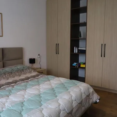Apartment Daniel Center Berat