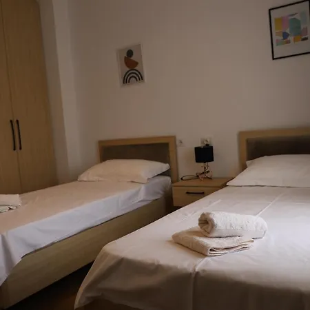 Daniel Center * Berat